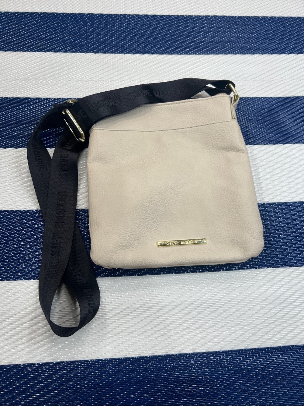 Steve Madden Cream Crossbody Bag Black Logo Strap OS